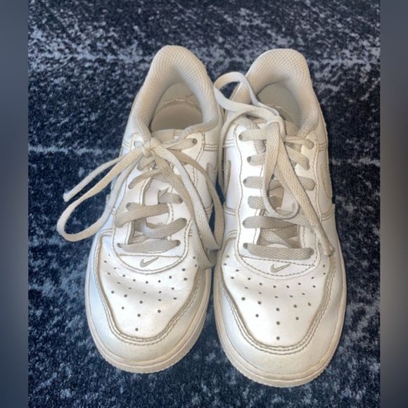 Kids White Air Force One Running Shoes 11.5 Toddler Sneakers - Picture 3 of 9